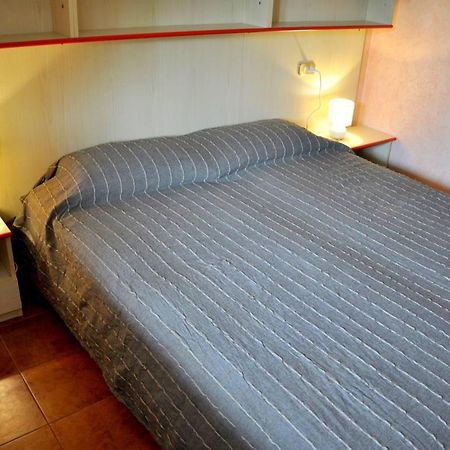 Belvilla By Oyo Enticing Holiday Home With Pool Lazise Bagian luar foto